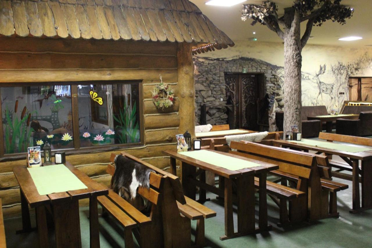 Bieszczadzkie Wrota Lasu Hotel Steznica  Bagian luar foto